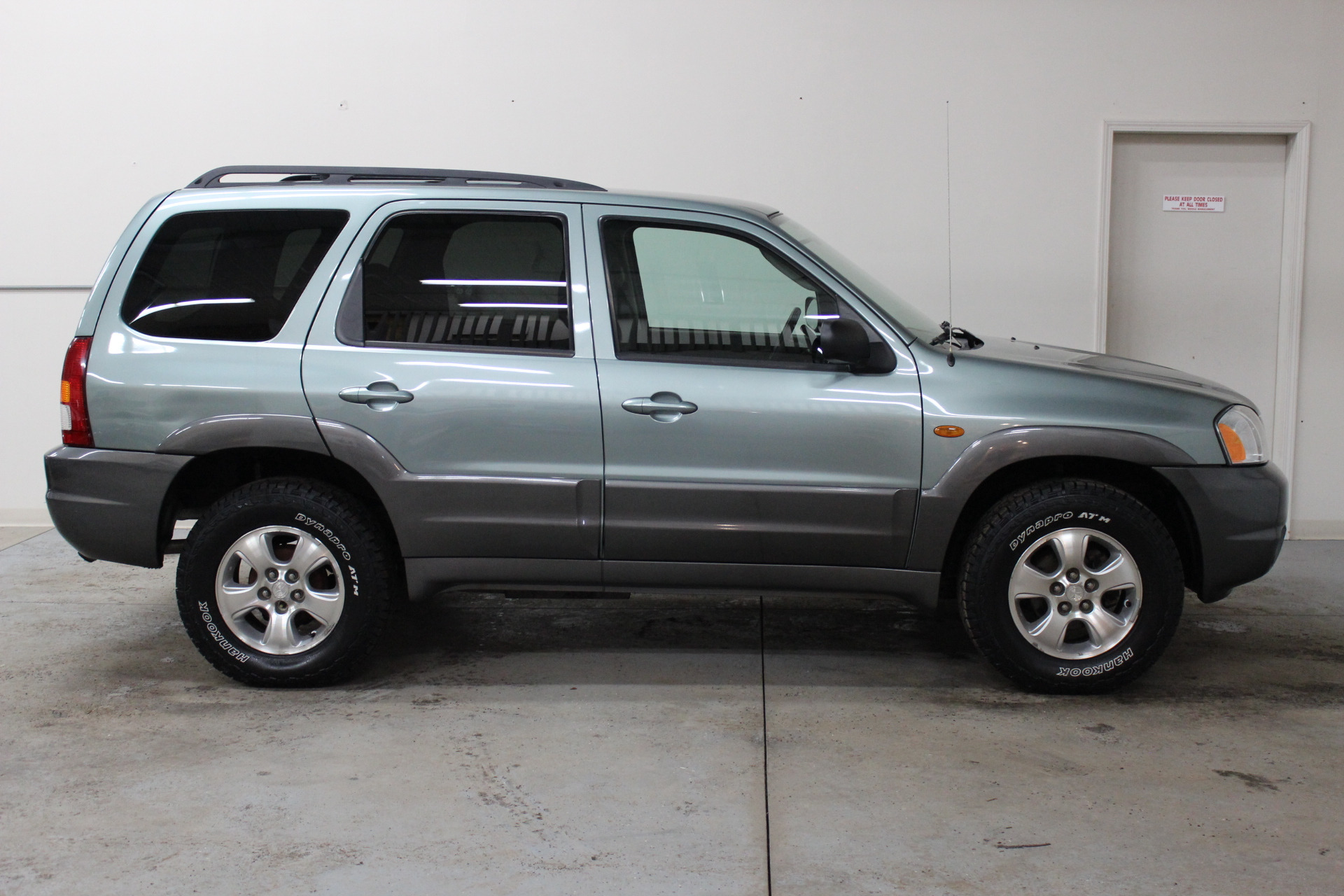 2003 Mazda Tribute LXV6 Biscayne Auto Sales Preowned Dealership