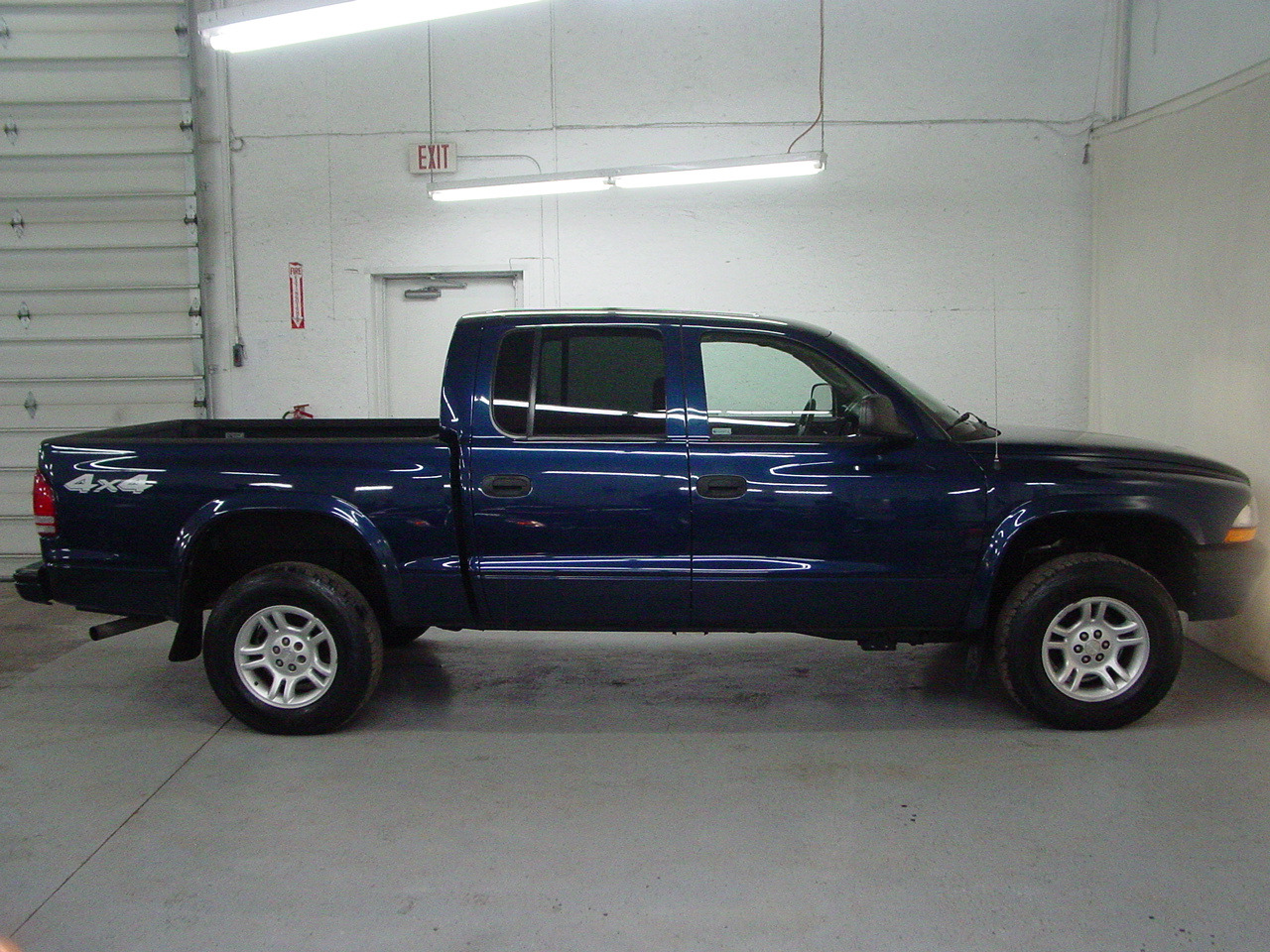 2004 Dodge Dakota Sport Plus