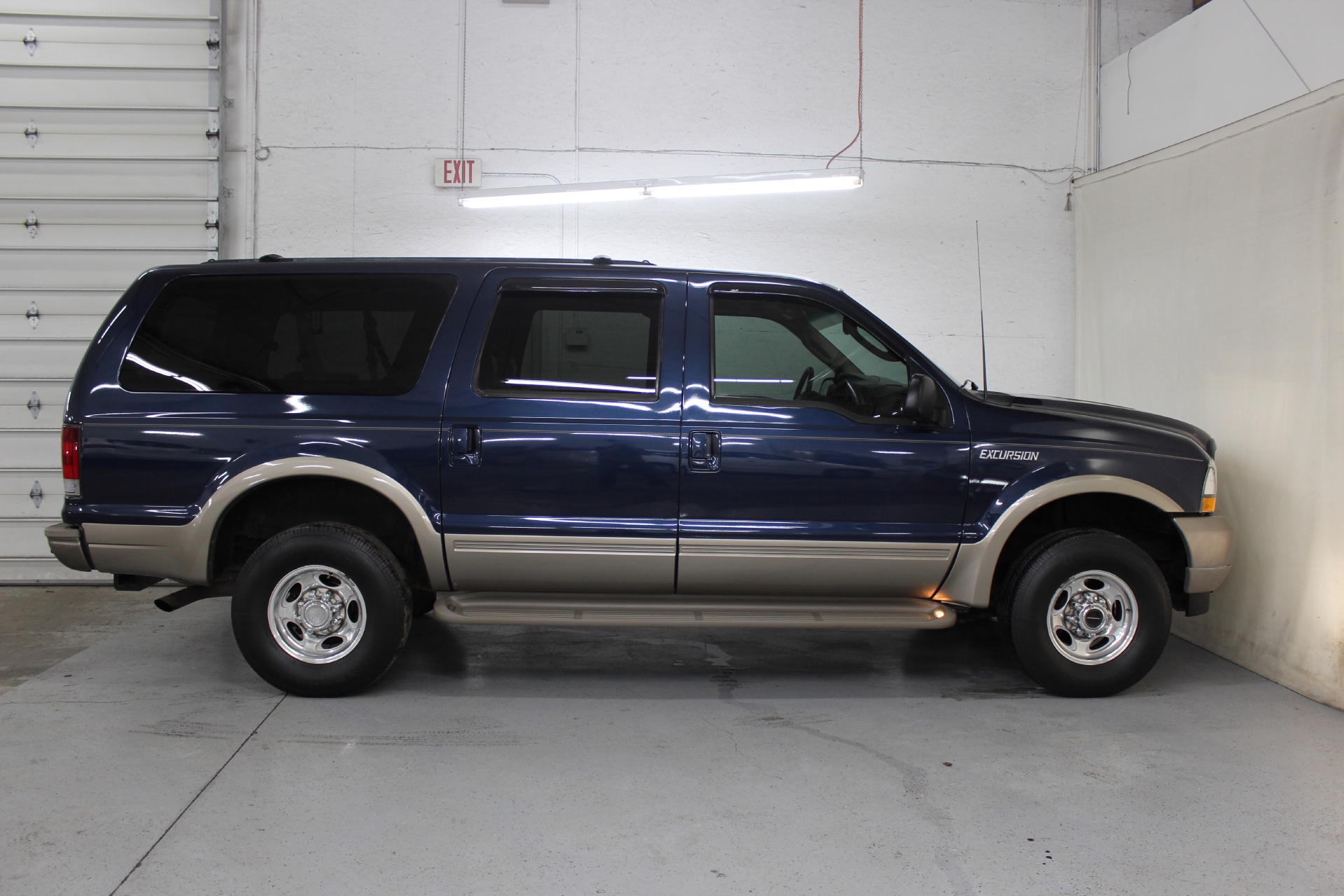 2003 Ford Excursion Eddie Bauer