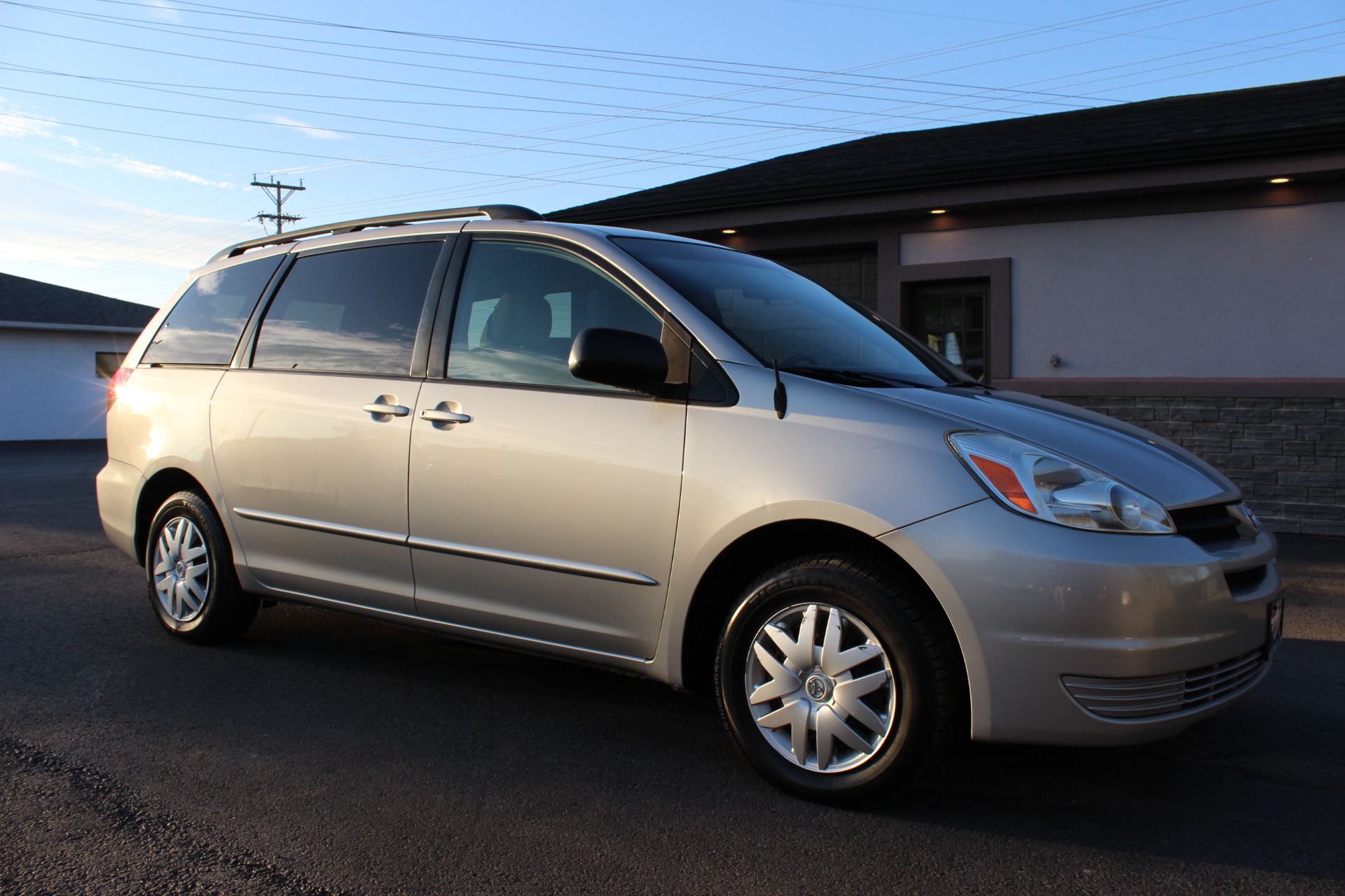 2005 Toyota Sienna LE 7 Passenger