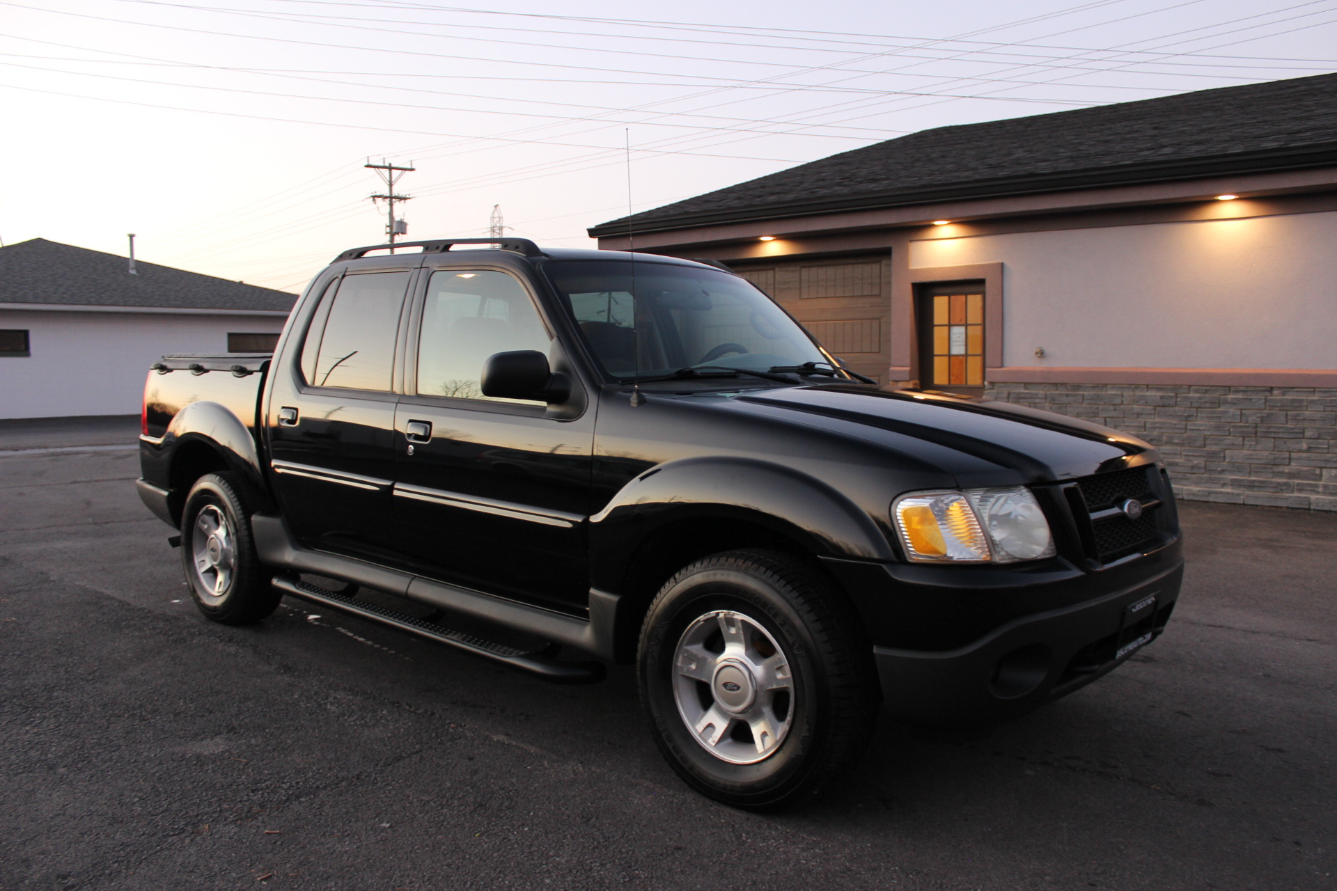 2004 Ford Explorer Sport Trac XLT