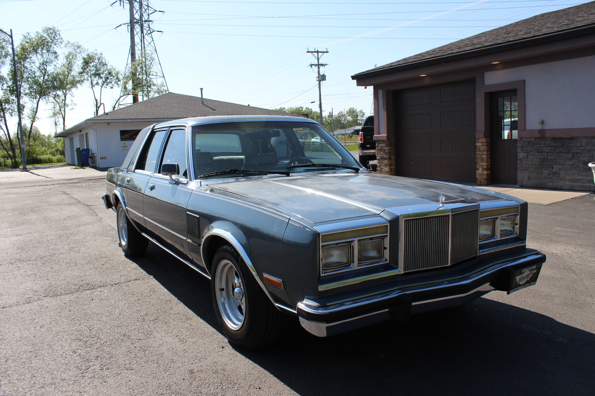 1986 Chrysler Fifth Avenue 