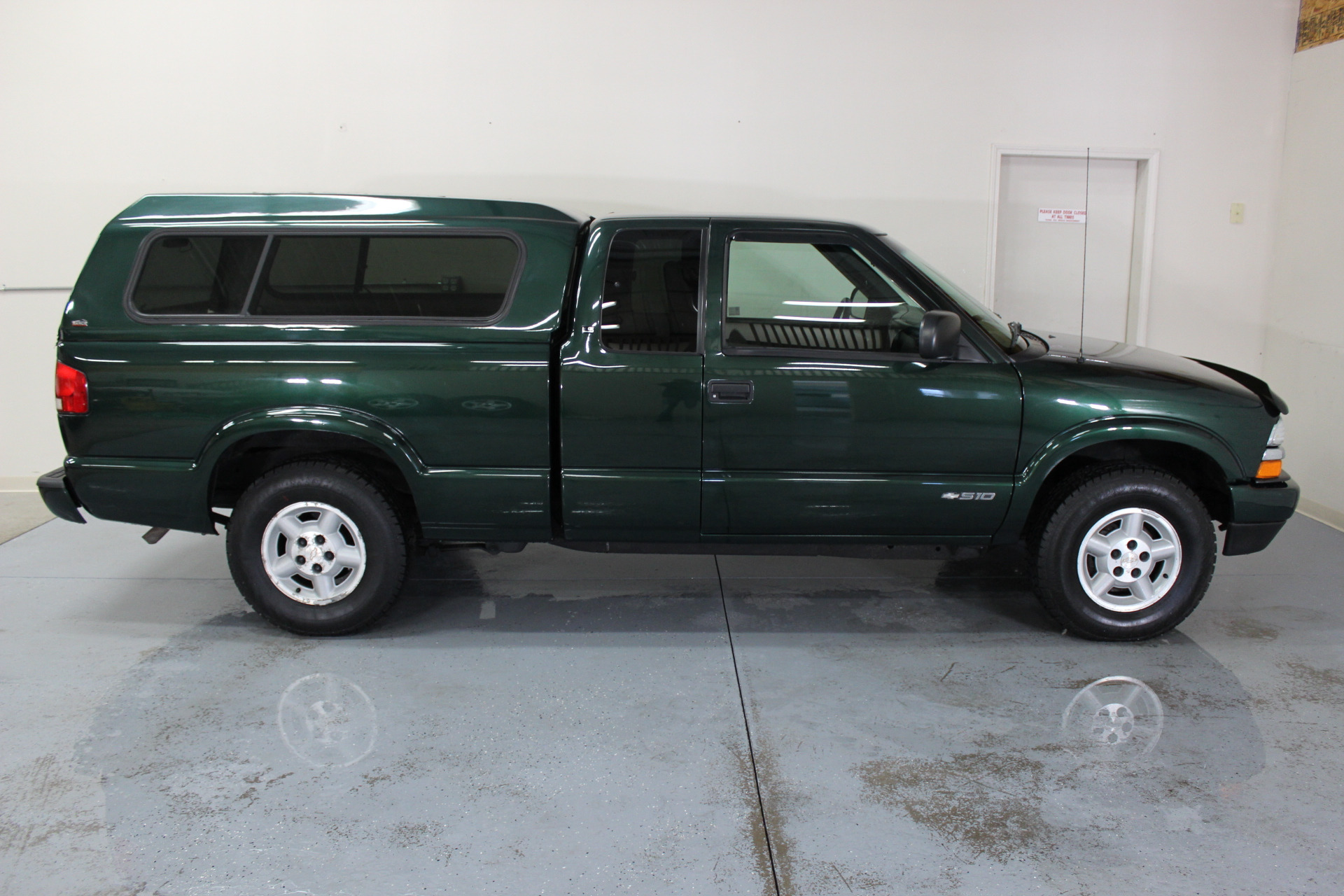 2002 Chevrolet S-10 LS - Biscayne Auto Sales | Pre-owned Dealership