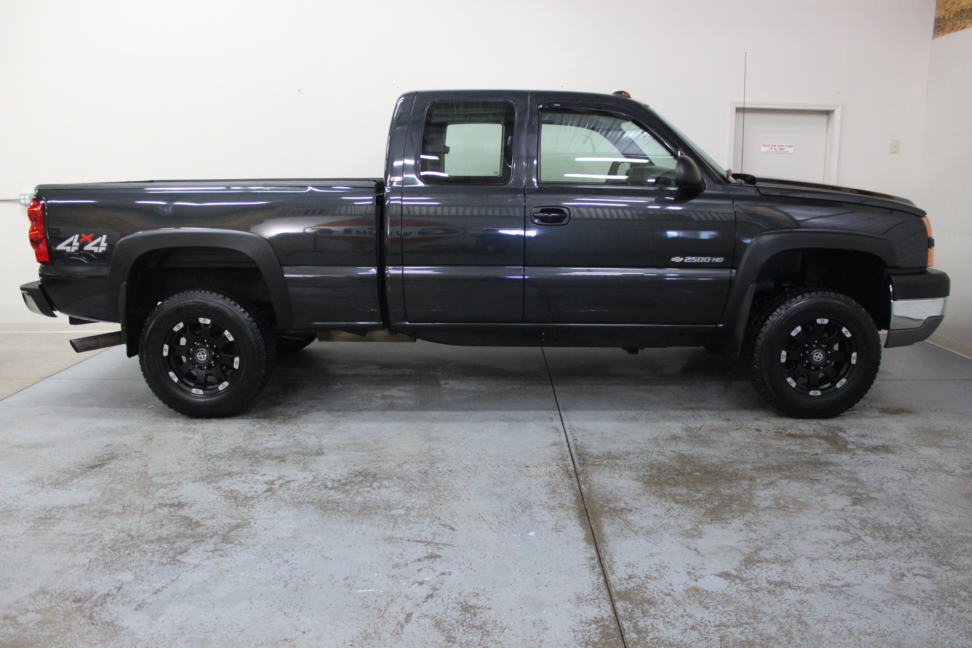 2005 Chevrolet Silverado 2500HD Work Truck
