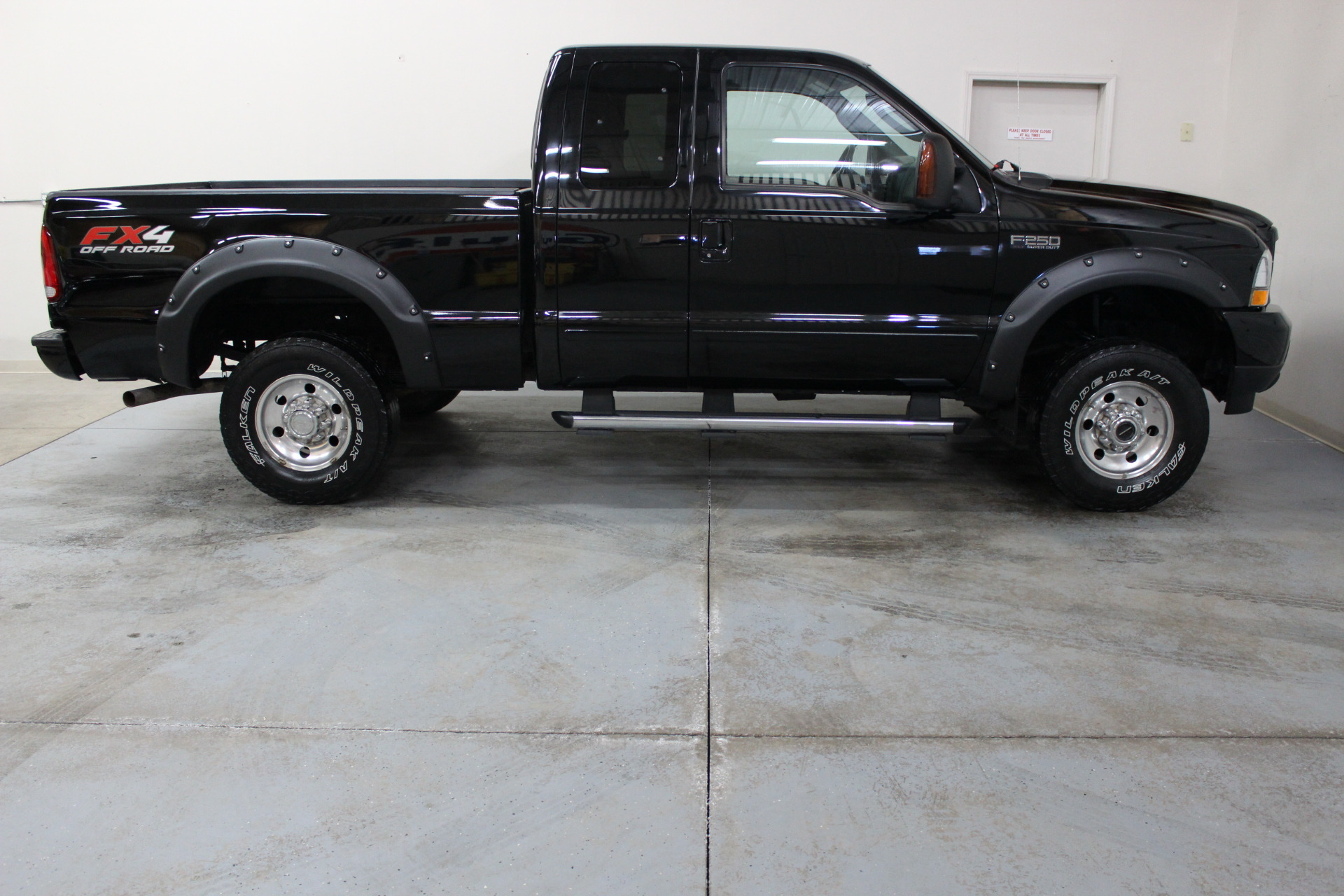 2004 Ford F-250 Super Duty XLT FX4