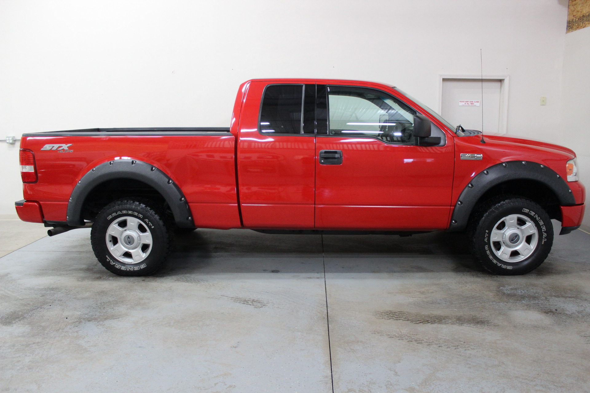 2004 Ford F-150 STX