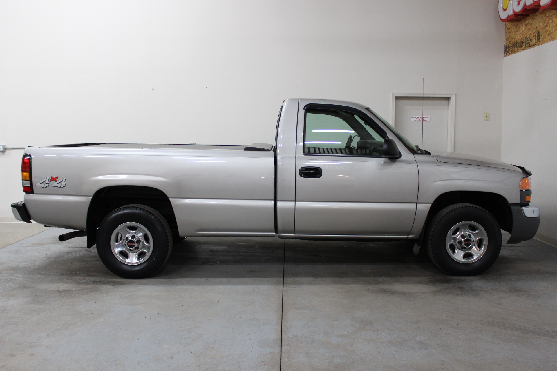 2004 GMC Sierra 1500 