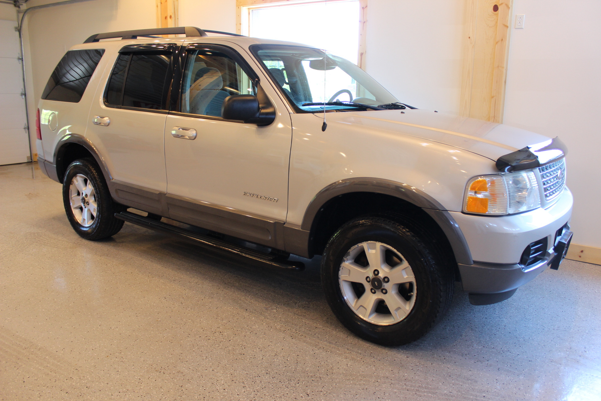 2005 Ford Explorer XLT