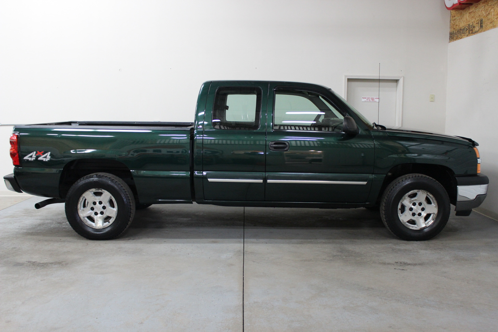 2005 Chevrolet Silverado 1500 LS