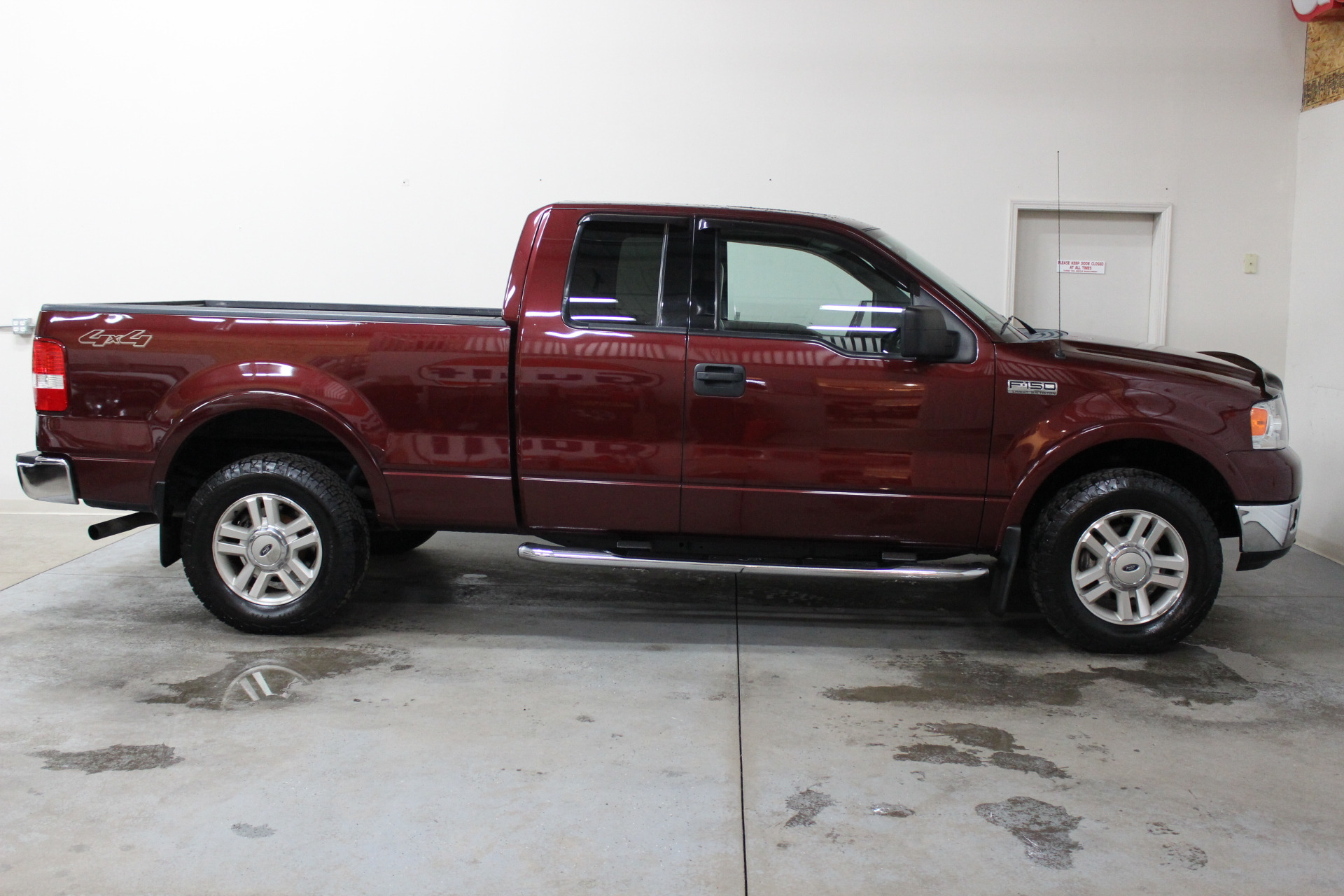 2004 Ford F-150 Lariat