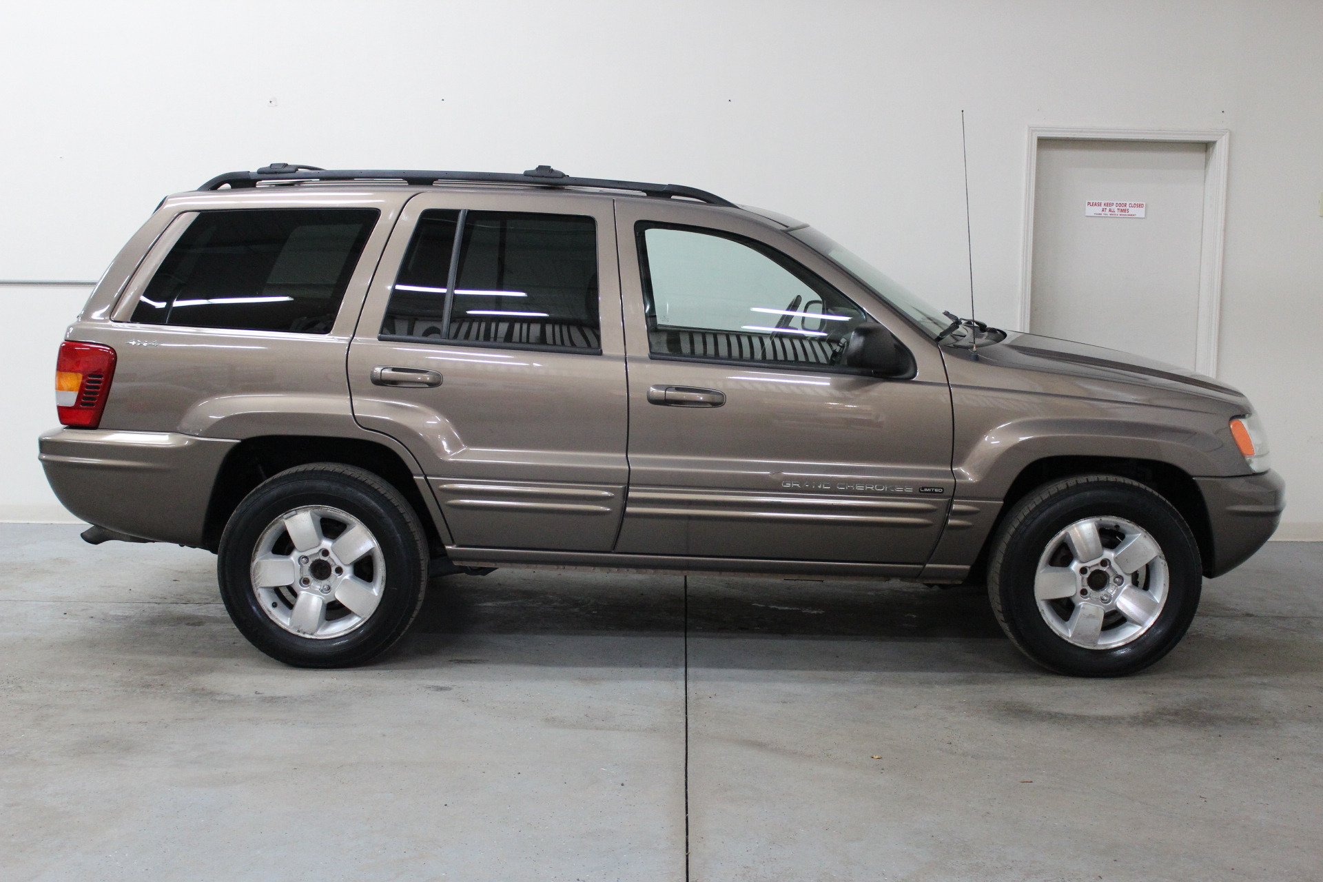 2001 Jeep Grand Cherokee Limited