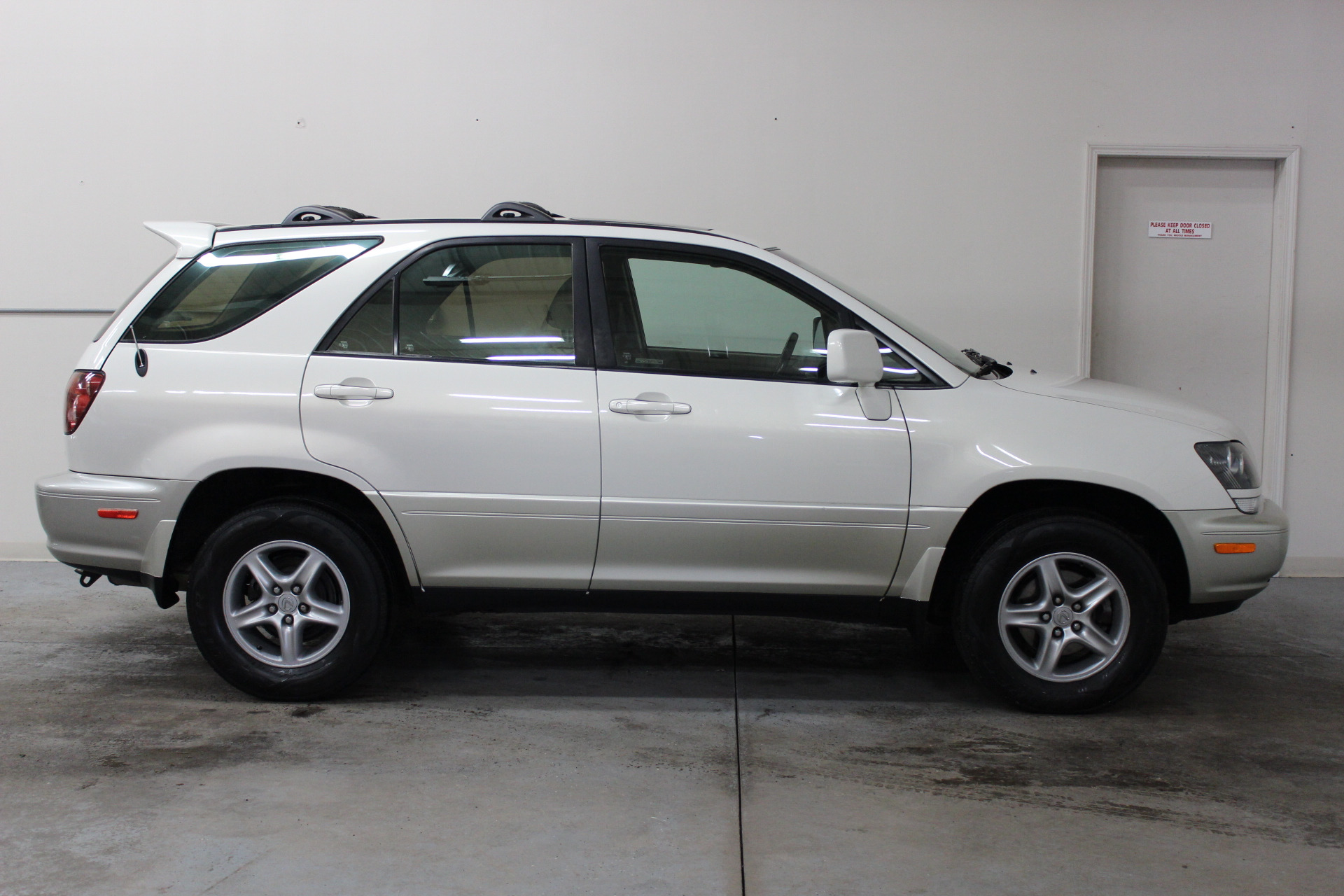 2000 Lexus RX 300 