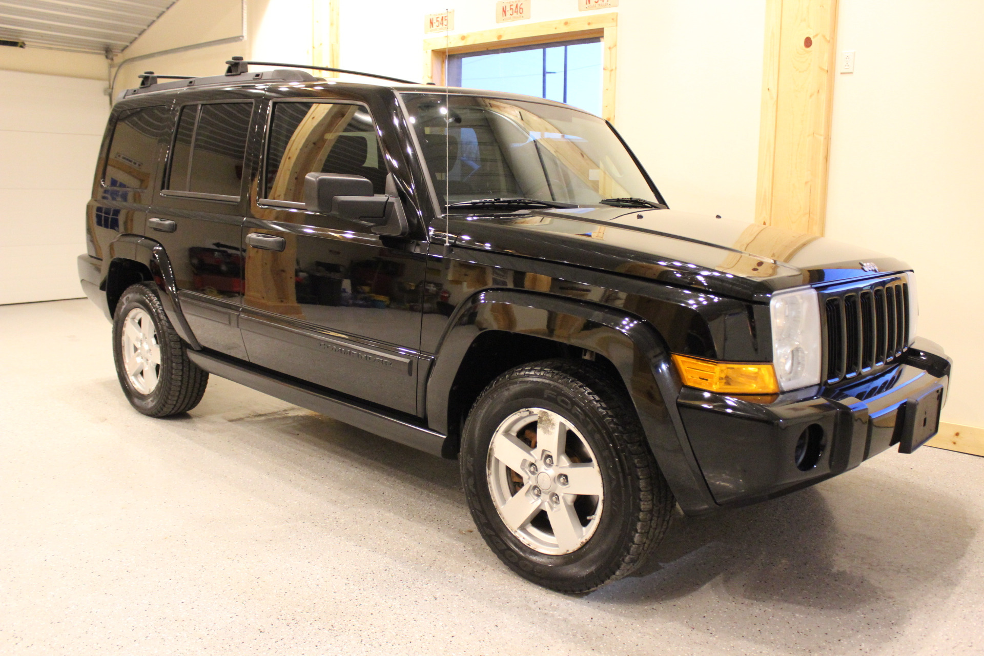 2006 Jeep Commander 