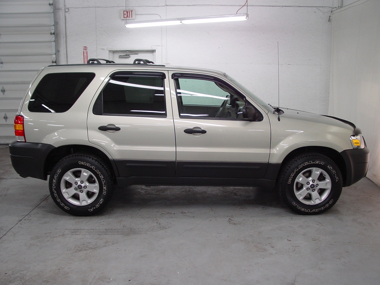 2005 Ford Escape XLT