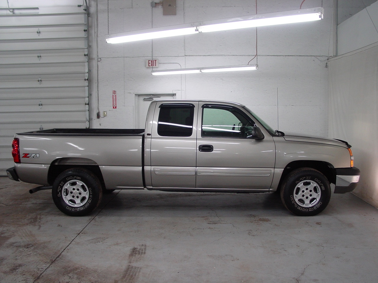 2003 Chevrolet Silverado 1500 LS