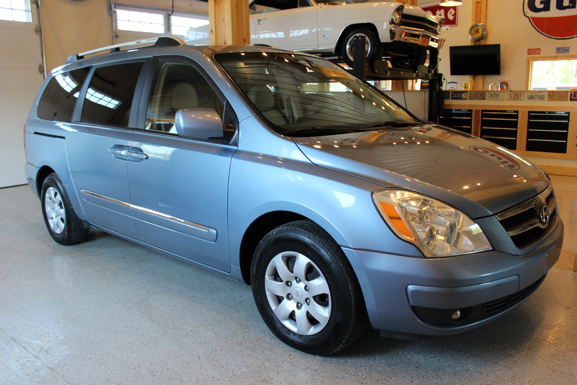 2007 Hyundai Entourage GLS