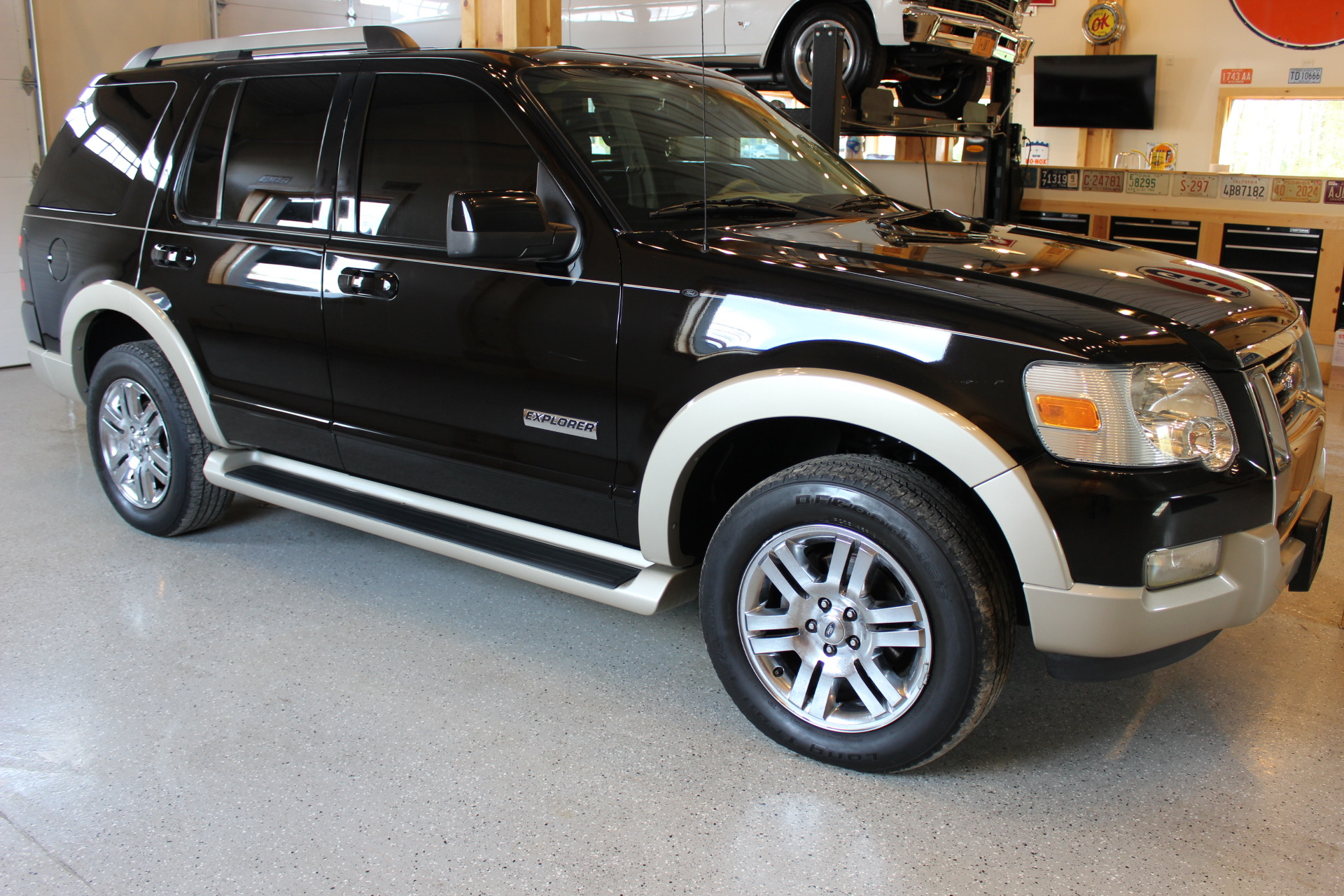2006 Ford Explorer Eddie Bauer