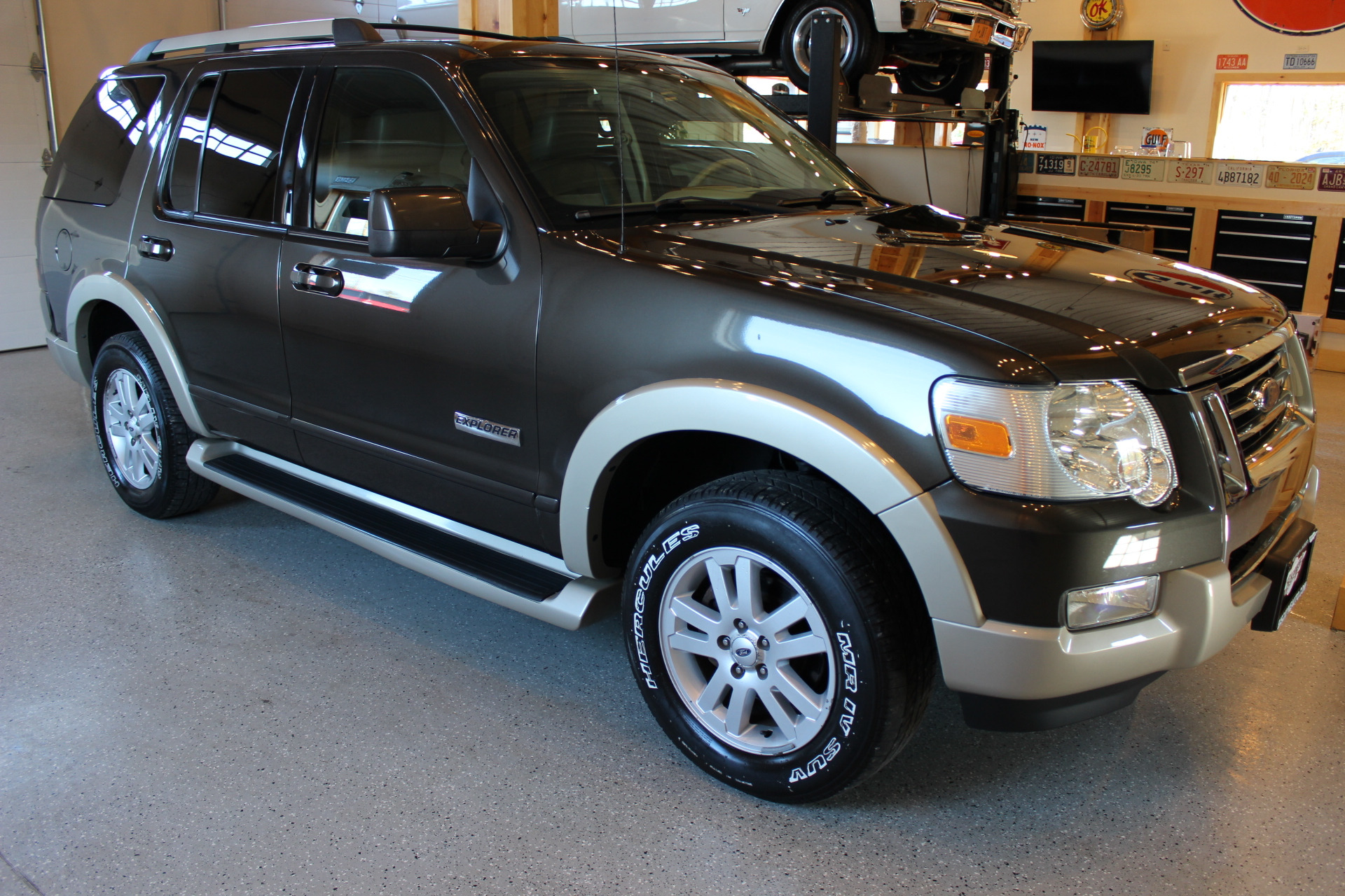 2006 Ford Explorer Eddie Bauer