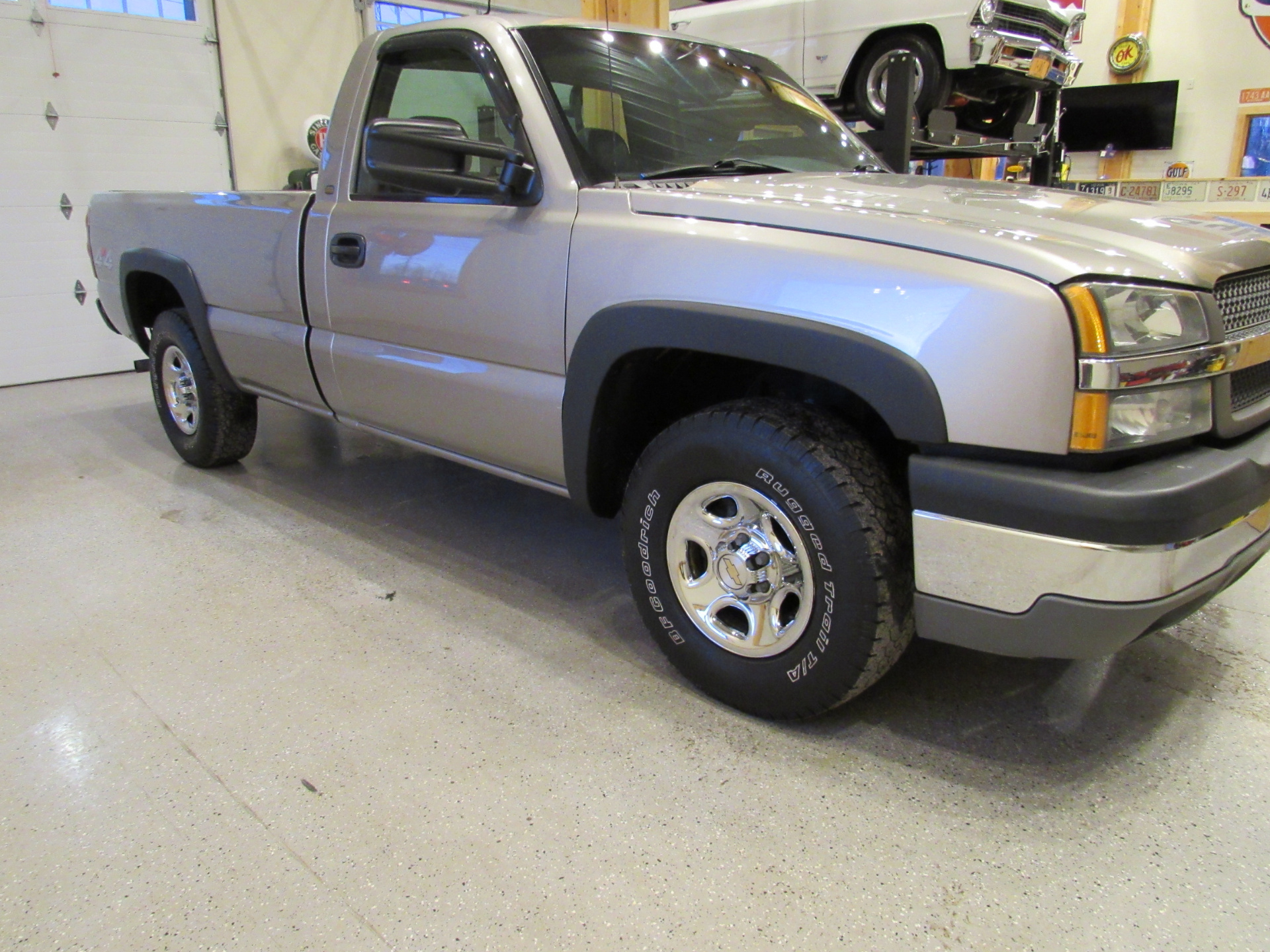 2003 Chevrolet Silverado 1500 Work Truck