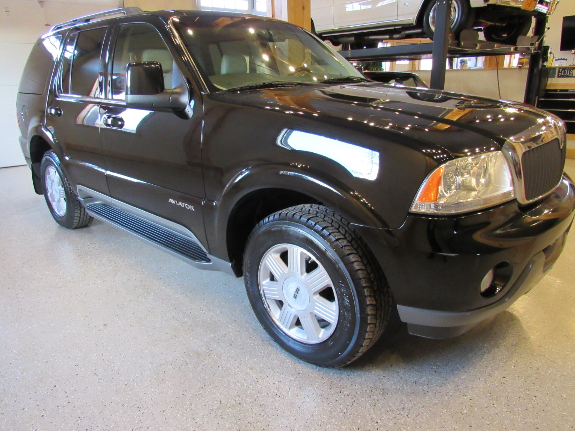 2004 Lincoln Aviator Luxury