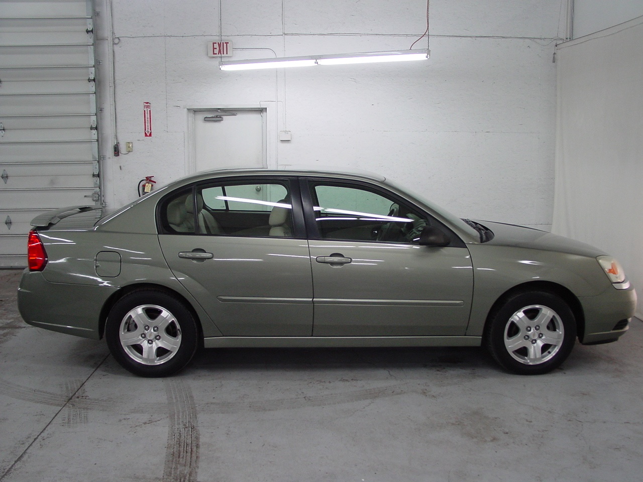 2004 Chevrolet Malibu LT