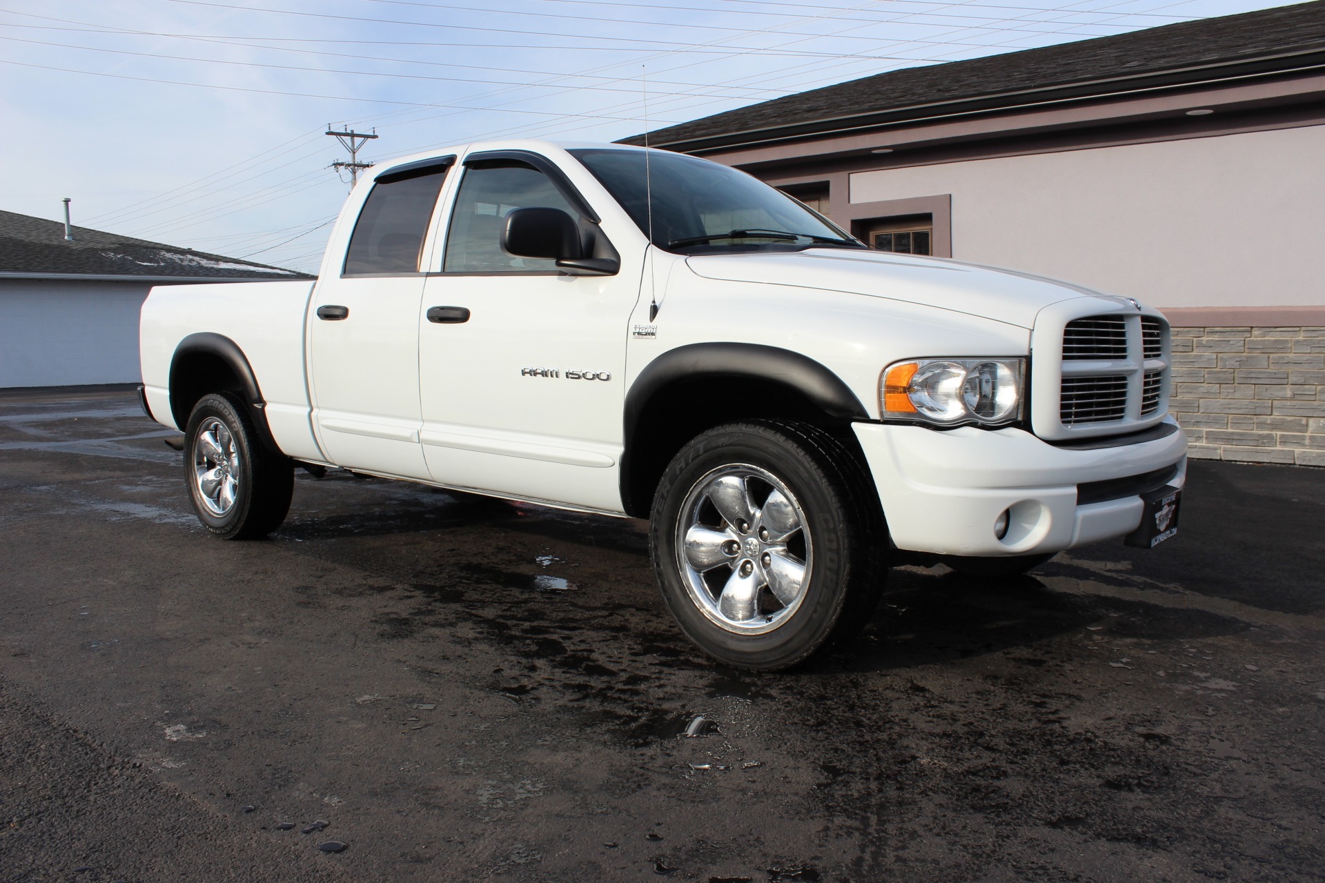 2005 Dodge Ram Pickup 1500 SLT