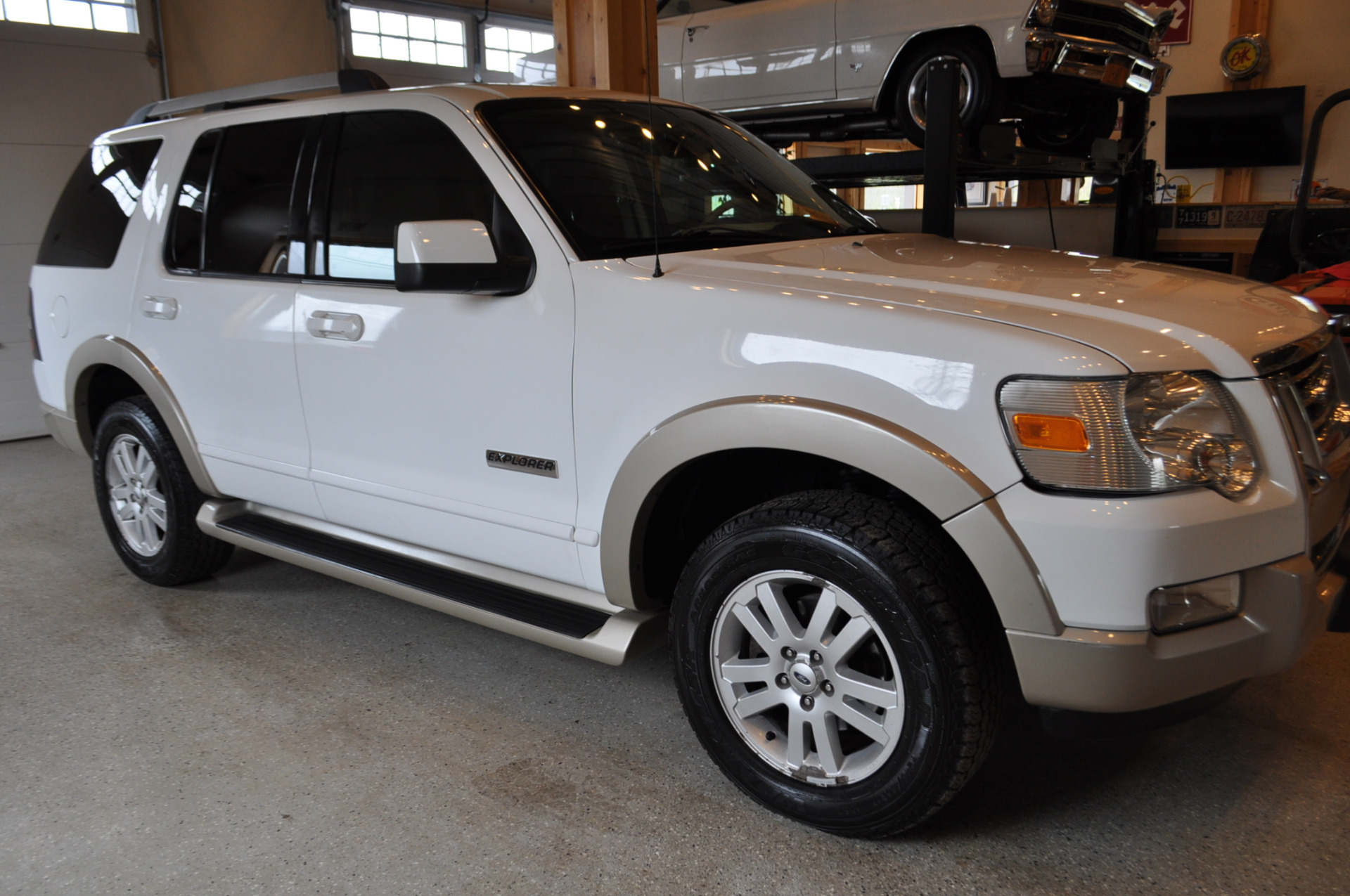 2006 Ford Explorer Eddie Bauer