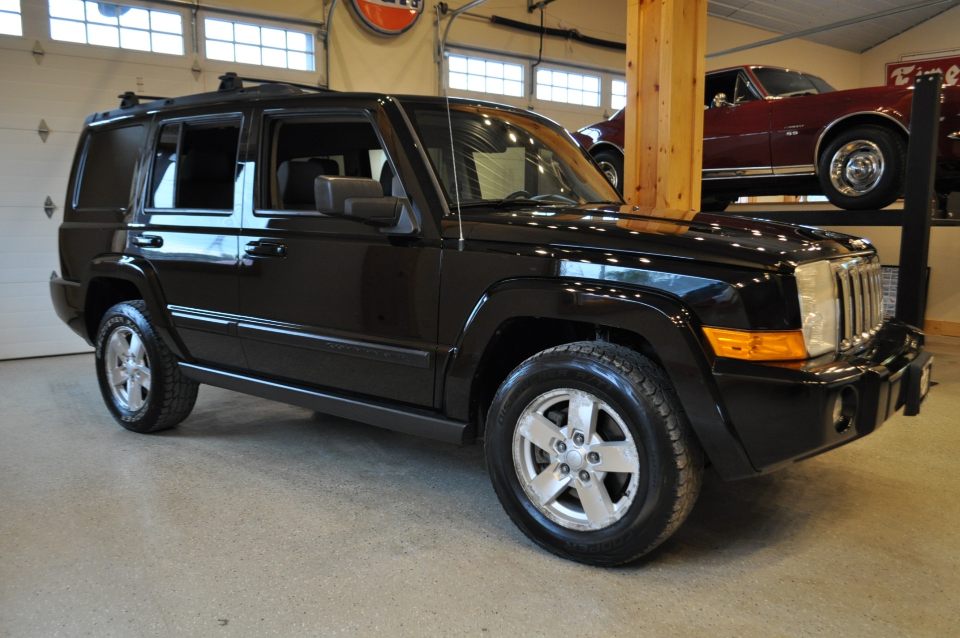 2007 Jeep Commander Sport