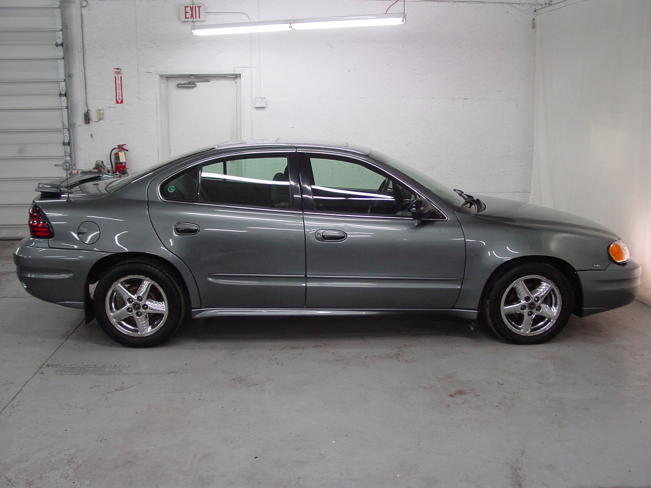2003 Pontiac Grand Am SE1