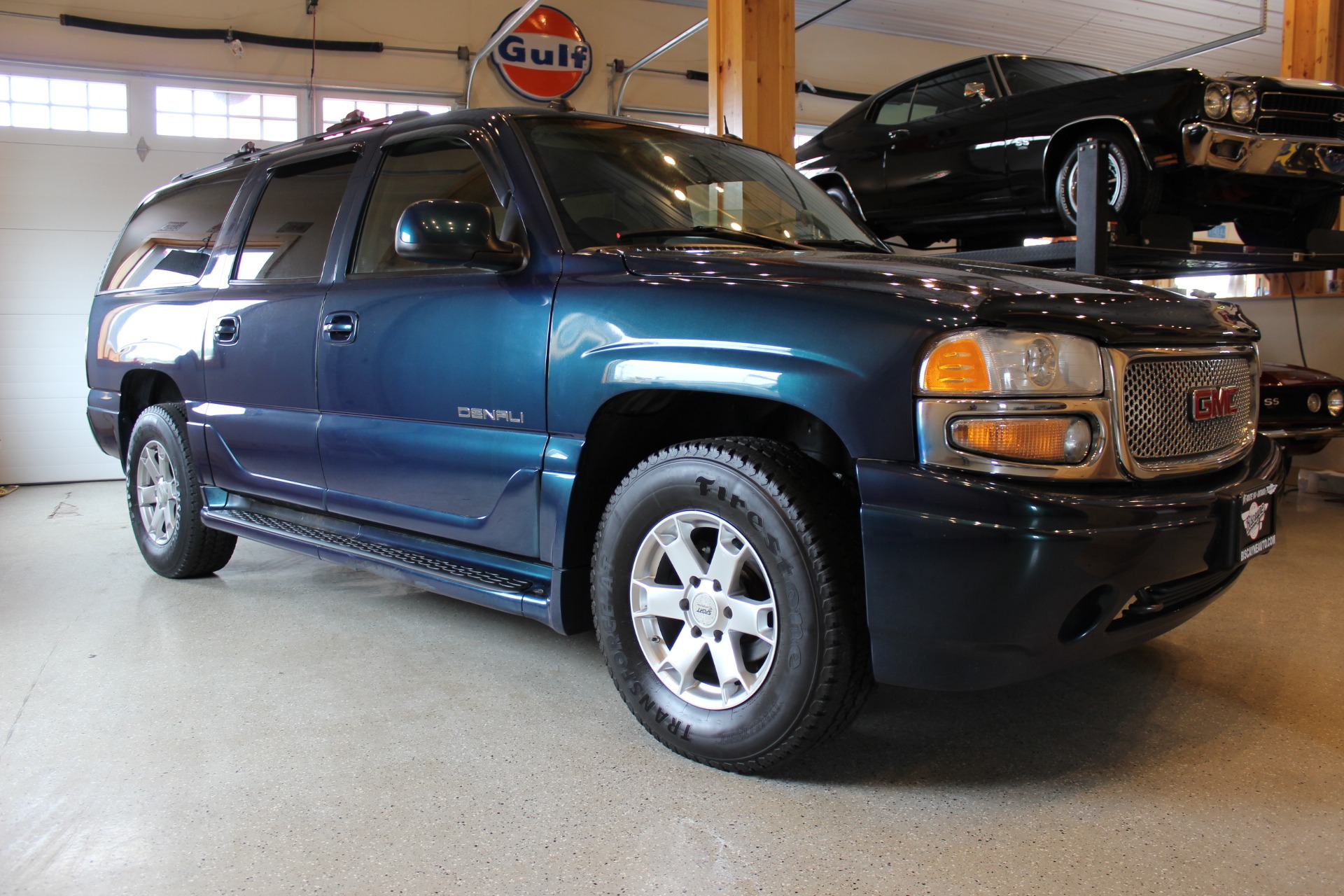 2005 GMC Yukon XL Denali