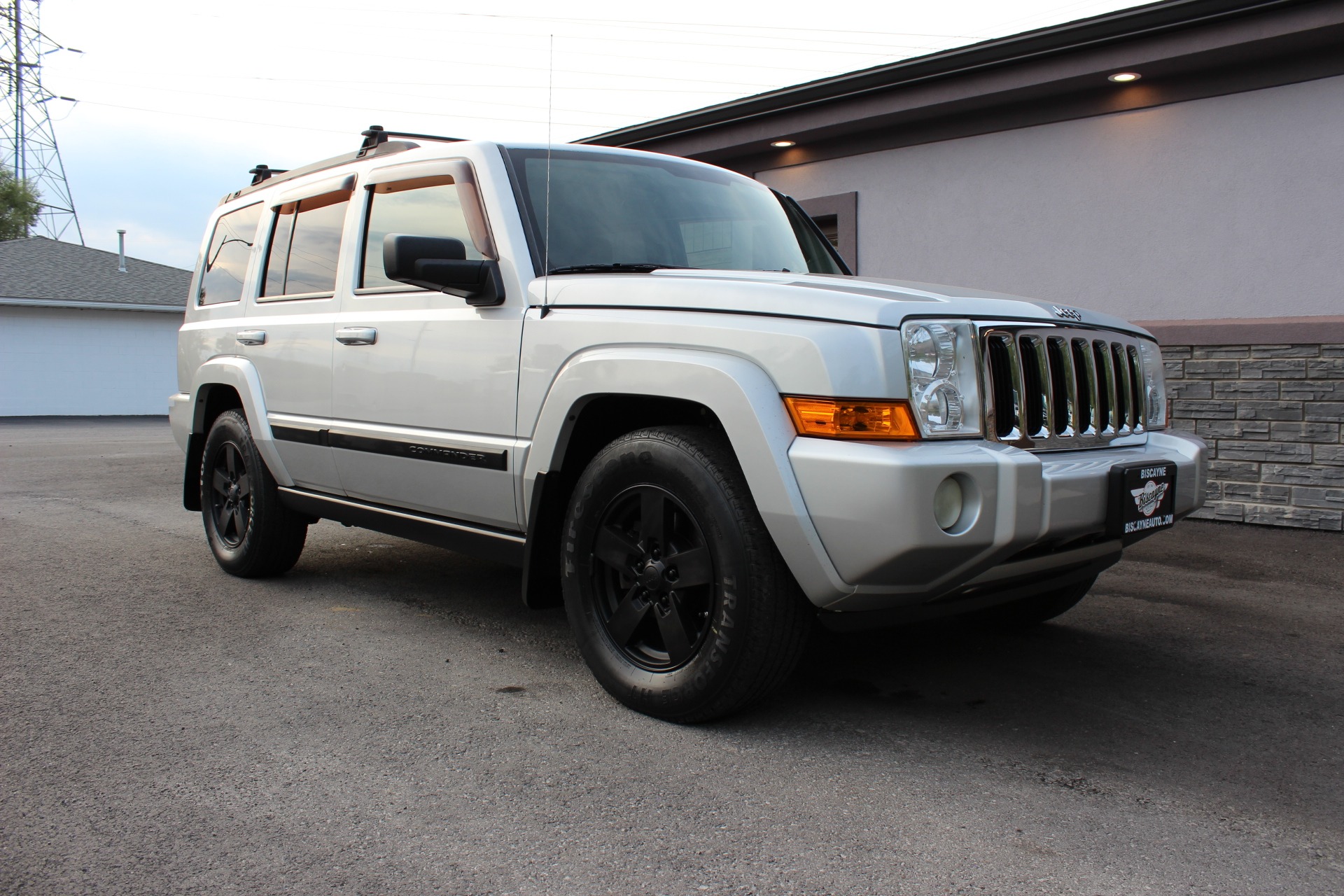 2008 Jeep Commander Sport