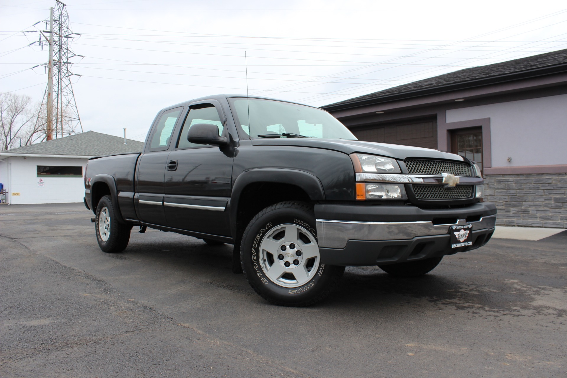 2004 Chevrolet Silverado 1500 LS