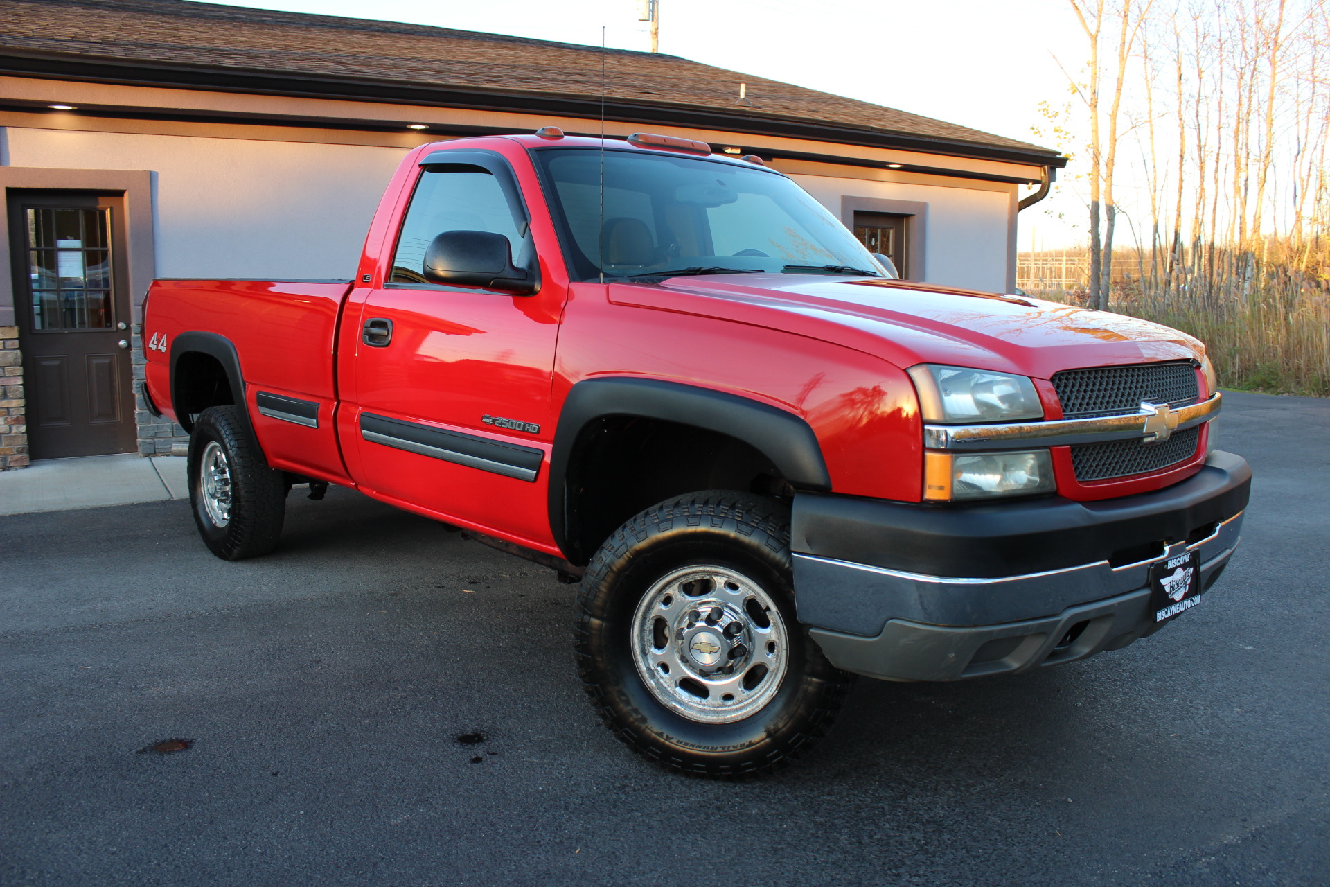 2004 Chevrolet Silverado 2500HD LS