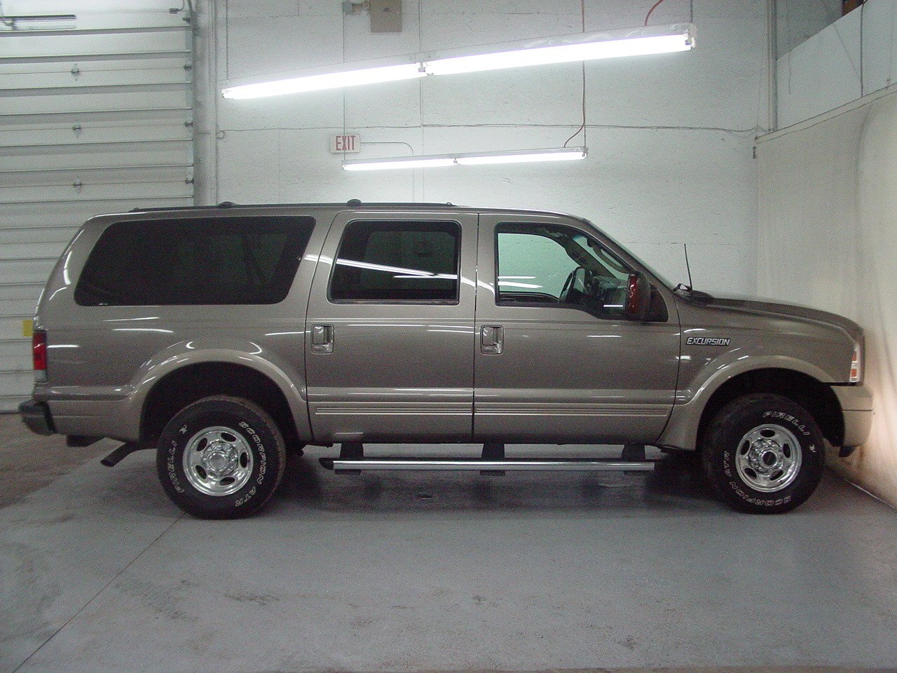 2005 Ford Excursion Eddie Bauer