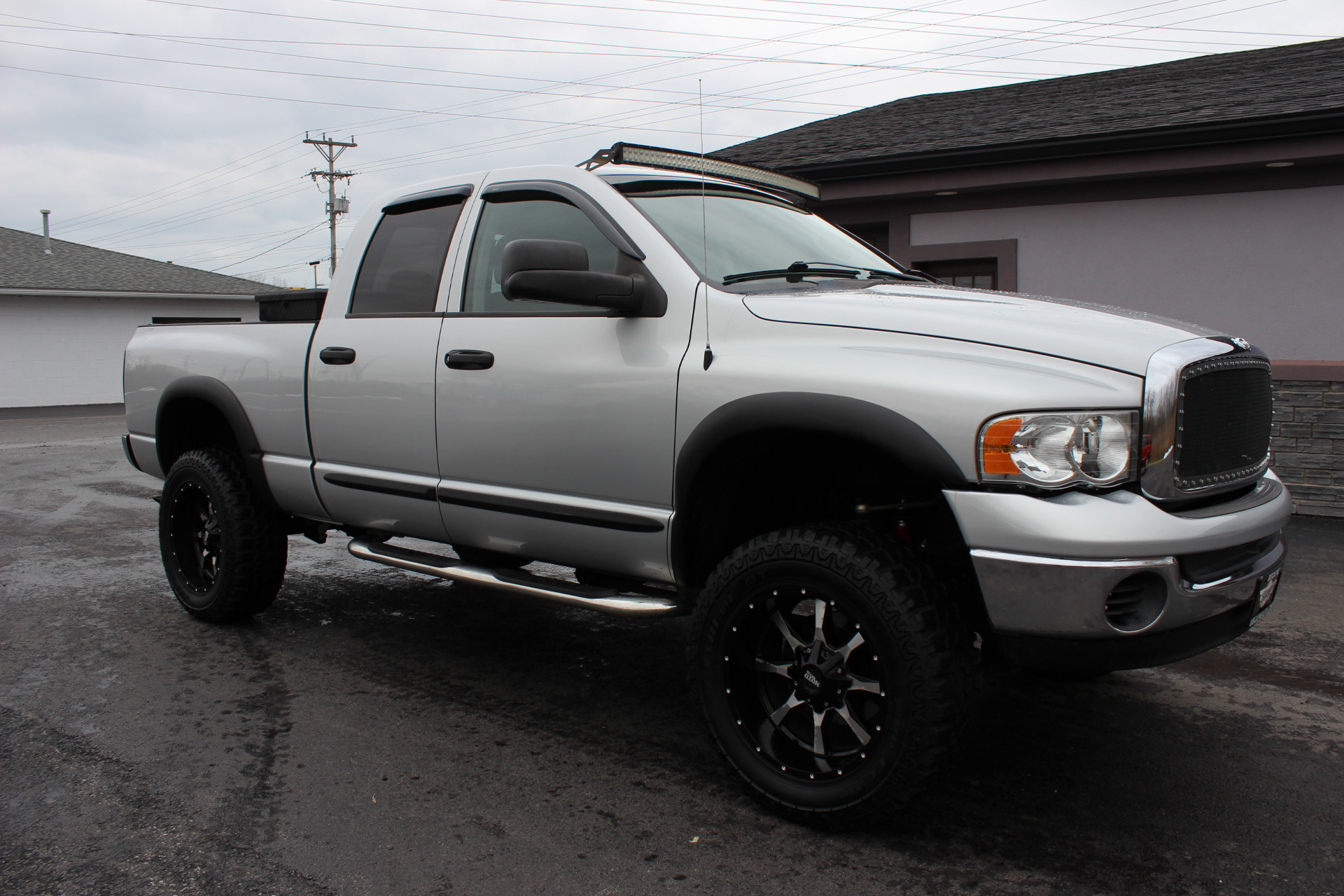 2005 Dodge Ram Pickup 1500 SLT *LIFTED*